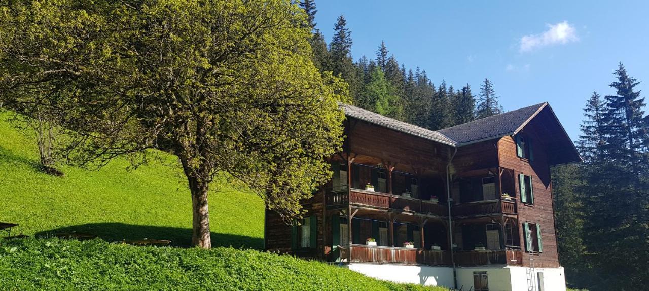 Berghaus Iffigenalp Hotel Lenk Exterior foto